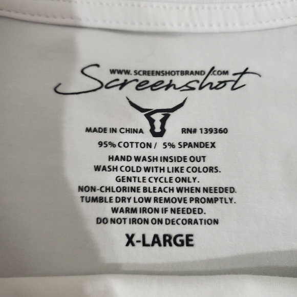 Retro Grafic tee - Picture 2 of 2